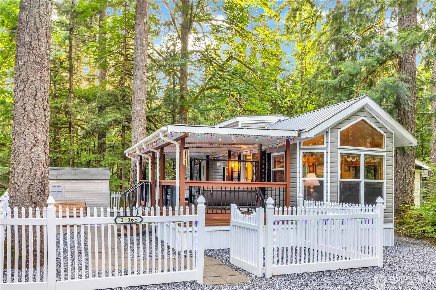 168 1 Fireside Lodge Circle, Deming, WA 98244