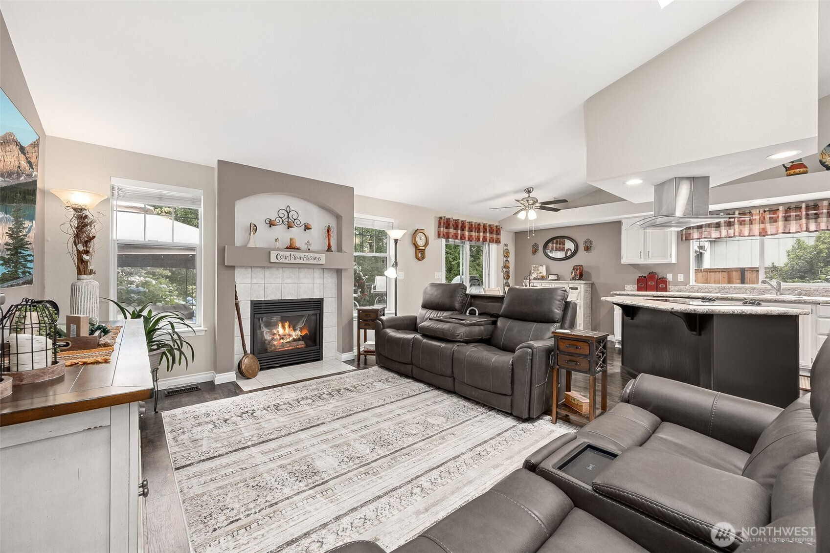 609 Cherry Street E, Tacoma, WA 98445