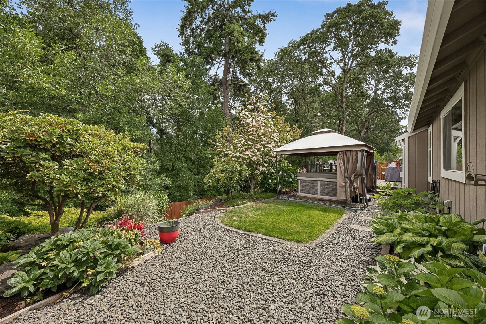 609 Cherry Street E, Tacoma, WA 98445