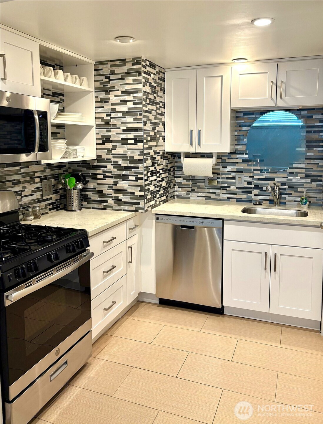 9502 23rd Avenue NW, Seattle, WA 98117