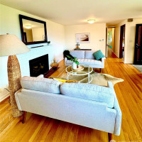 9502 23rd Avenue NW, Seattle, WA 98117