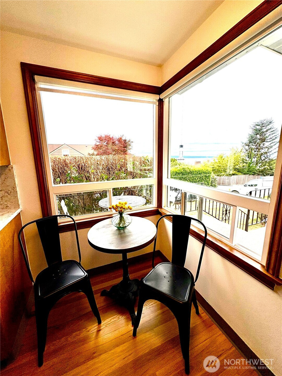 9502 23rd Avenue NW, Seattle, WA 98117