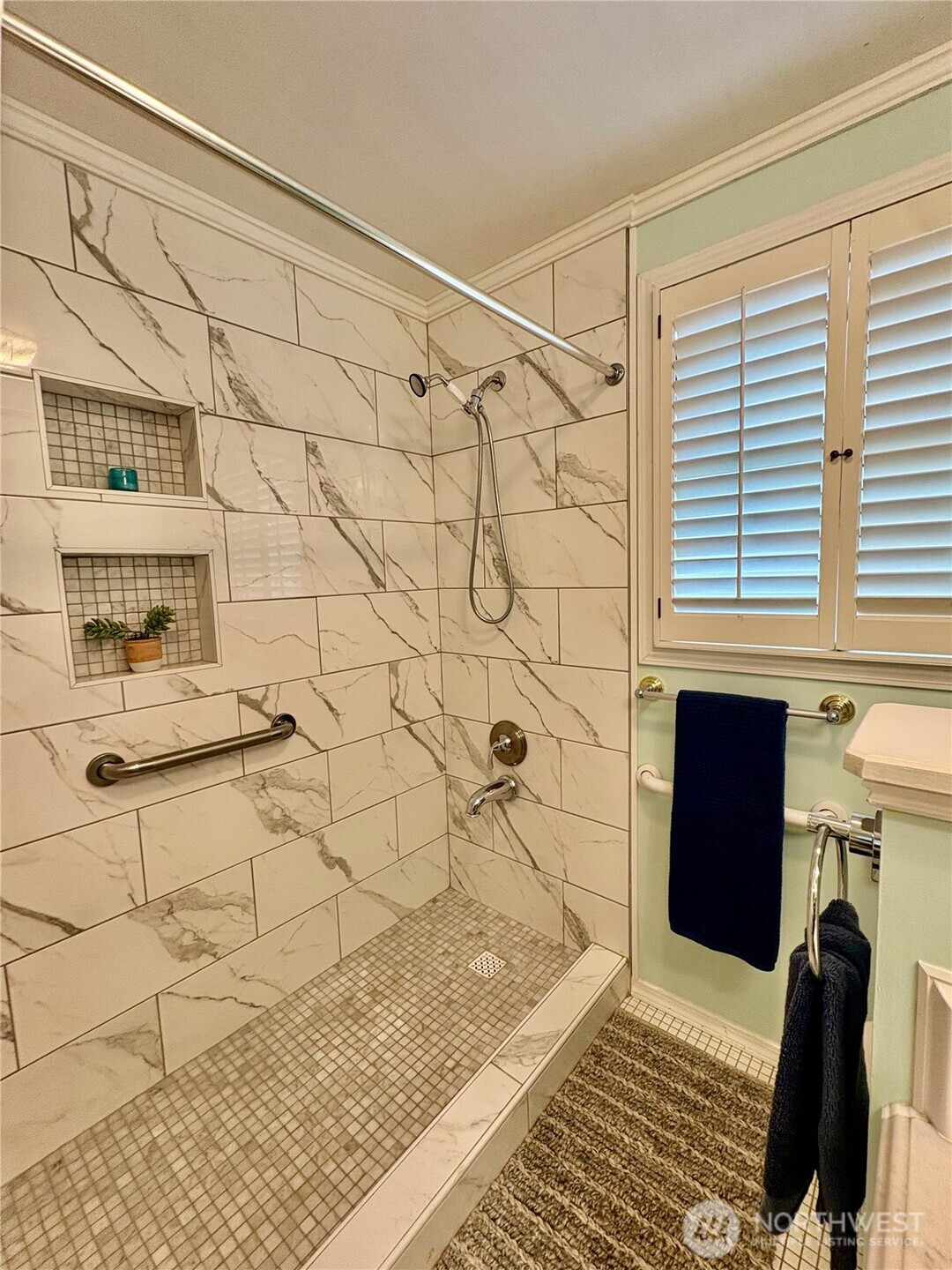 9502 23rd Avenue NW, Seattle, WA 98117