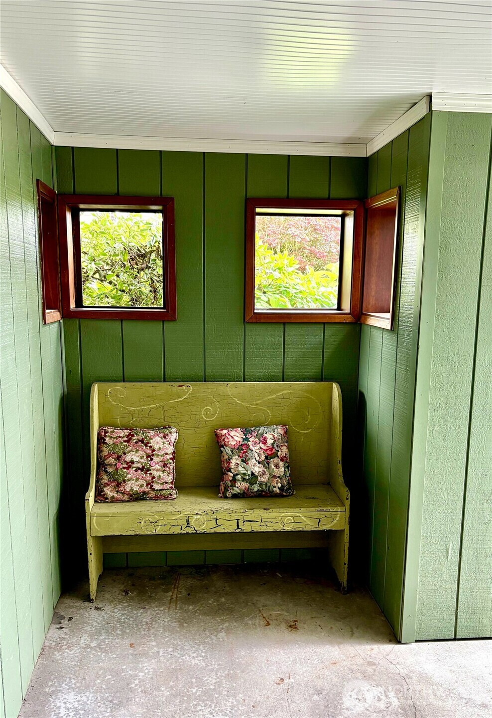 9502 23rd Avenue NW, Seattle, WA 98117