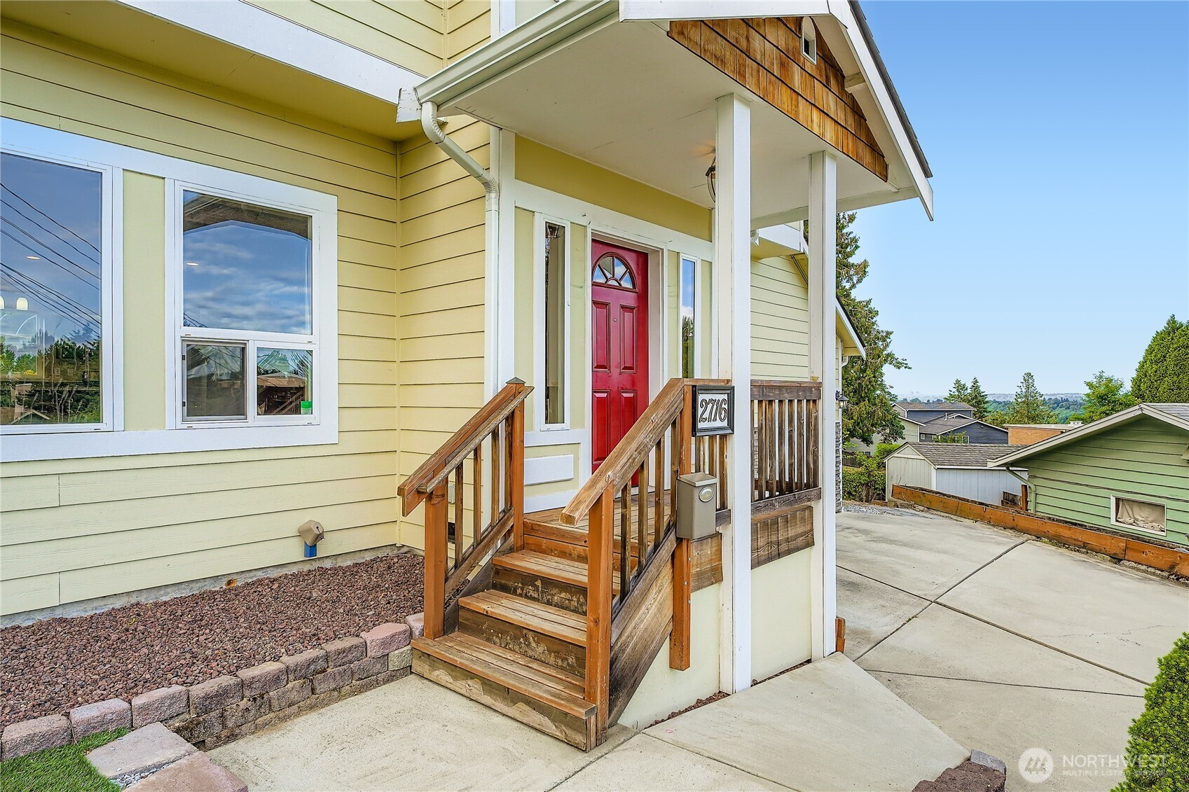 2716 S 125th Place, Burien, WA 98168