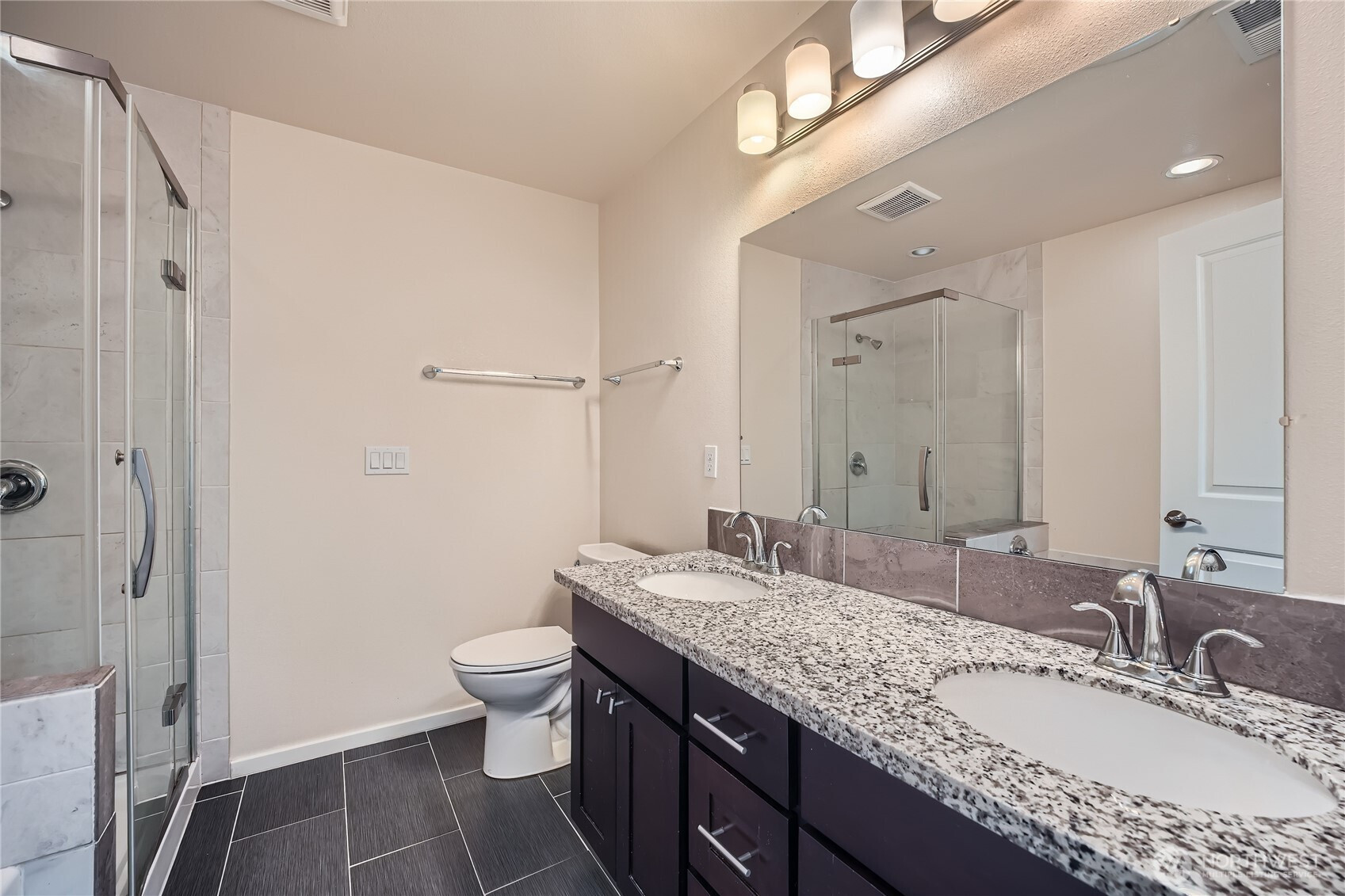 2716 S 125th Place, Burien, WA 98168