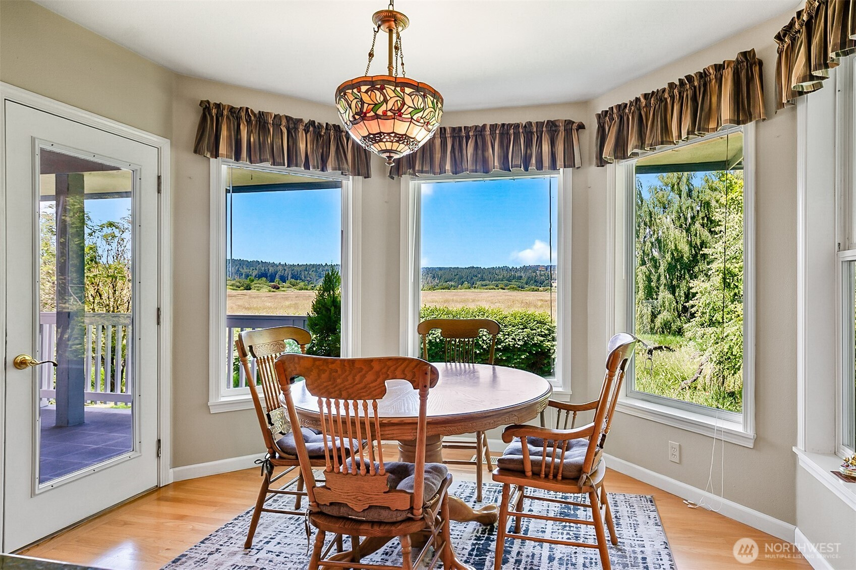 828 State Highway 532, Camano Island, WA 98282