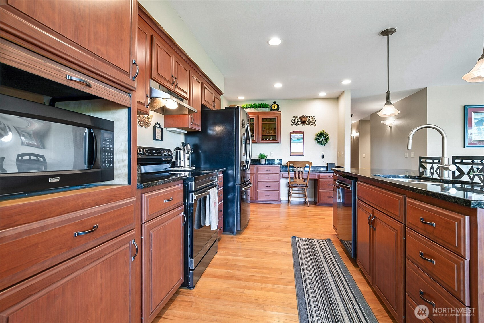 828 State Highway 532, Camano Island, WA 98282