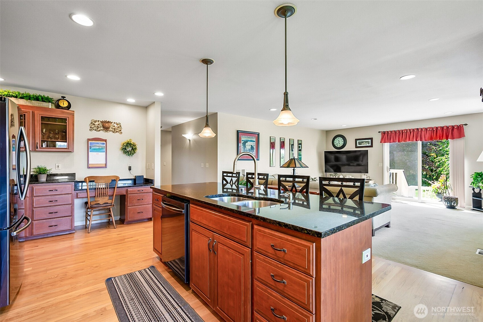 828 State Highway 532, Camano Island, WA 98282