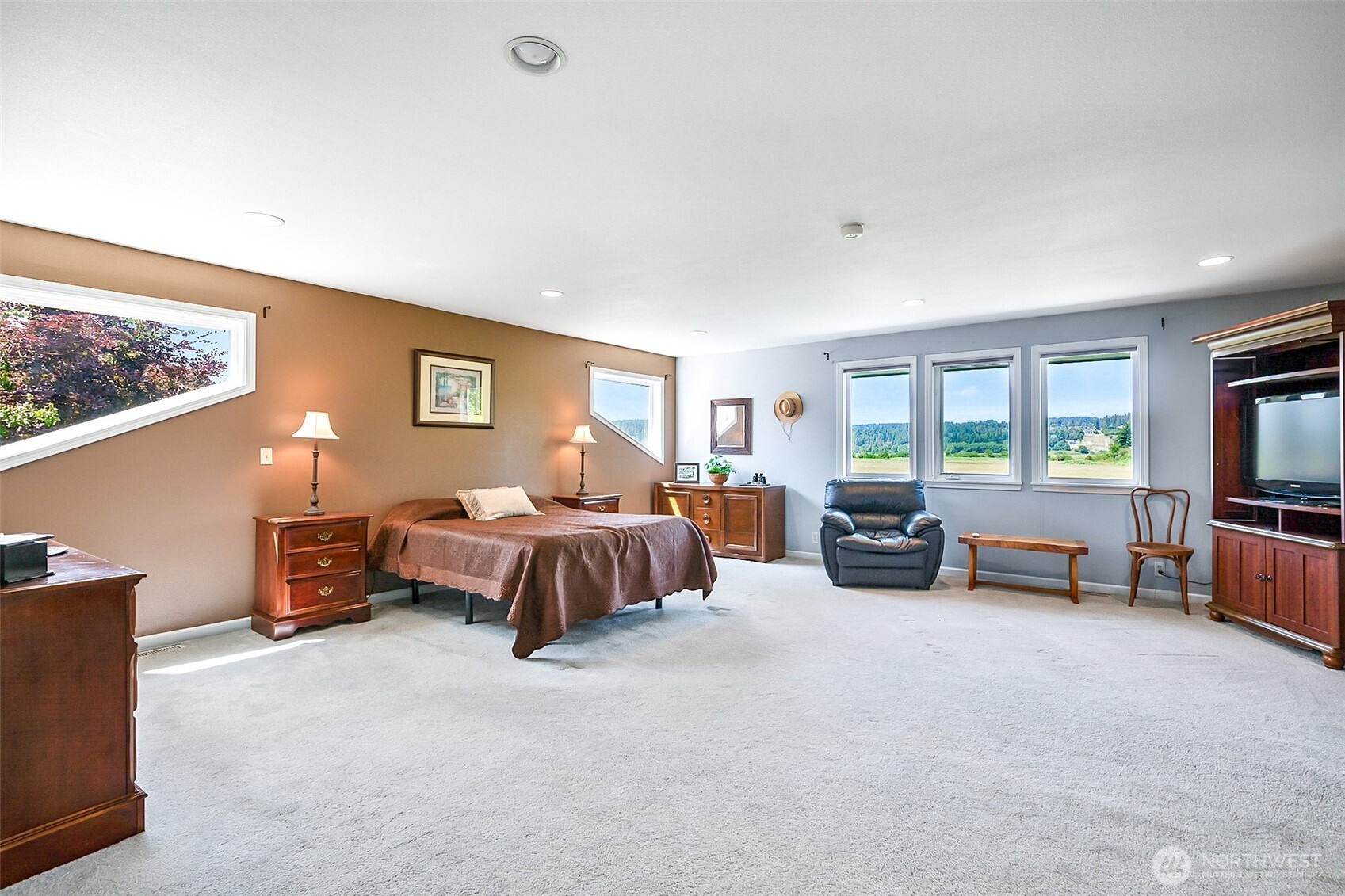 828 State Highway 532, Camano Island, WA 98282