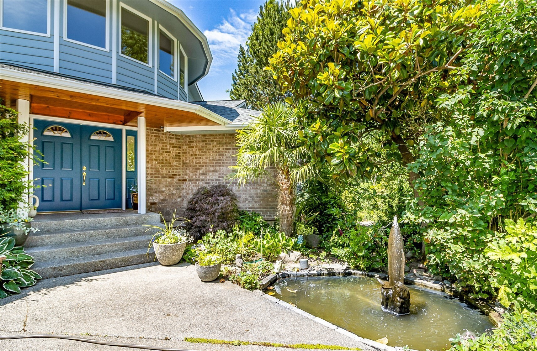 828 State Highway 532, Camano Island, WA 98282