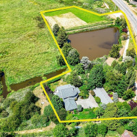 828 State Highway 532, Camano Island, WA 98282