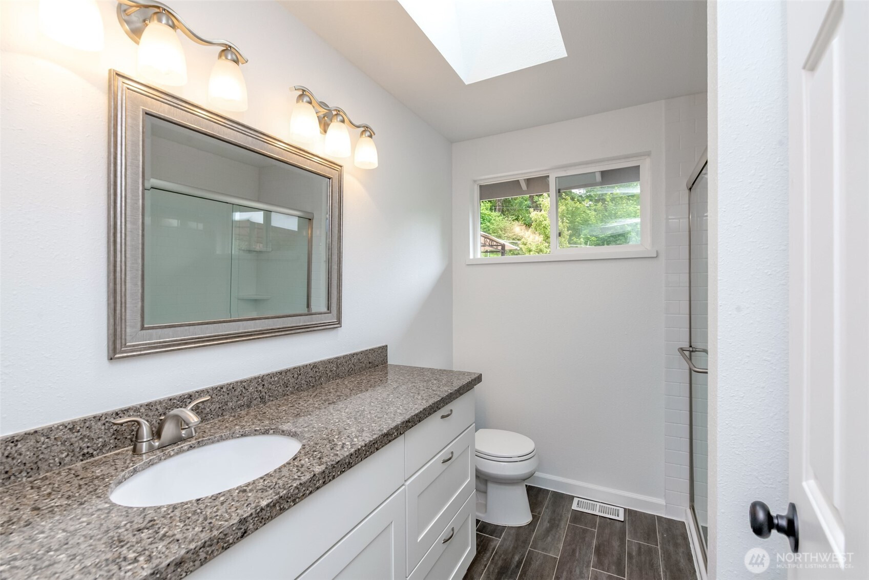 13457 SE Fairwood Boulevard, Renton, WA 98058