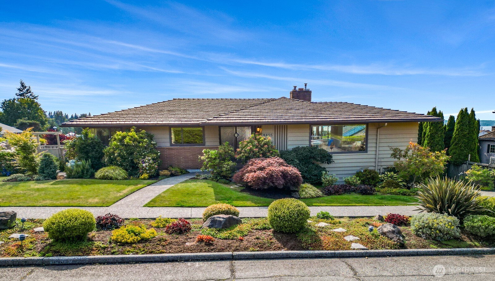 9405 23rd Avenue NW, Seattle, WA 98117