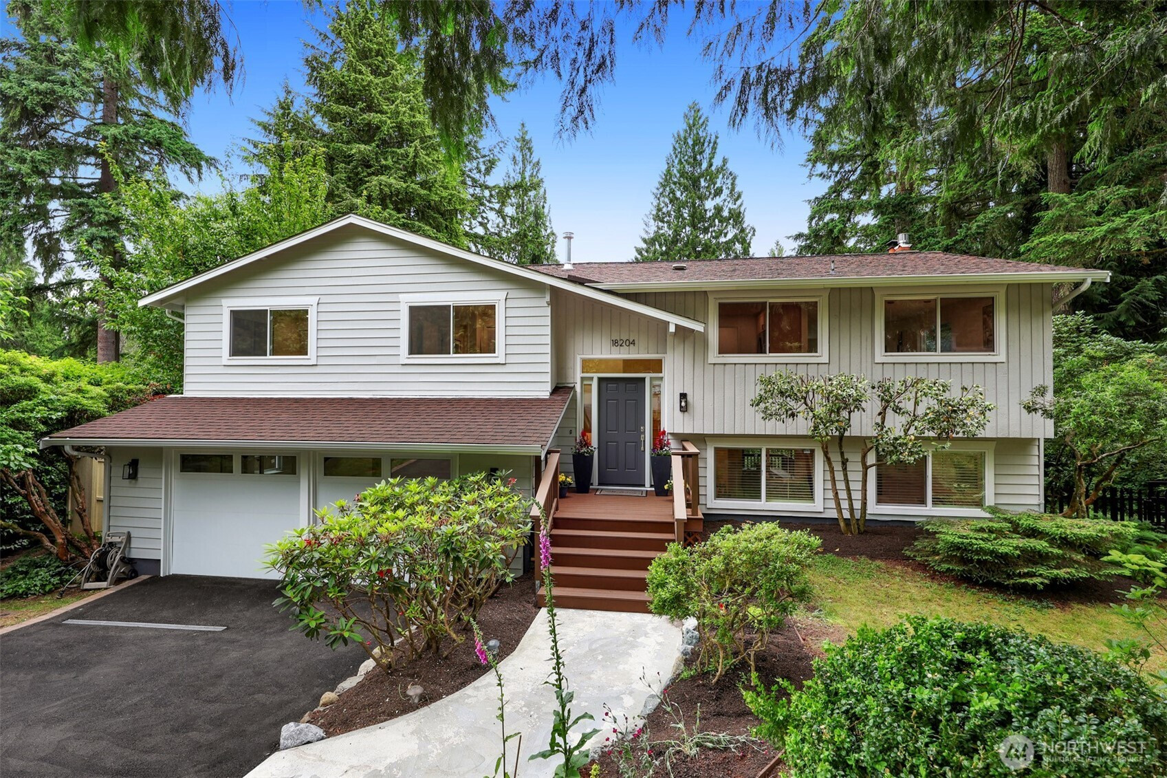 18204 NE 179th Street, Woodinville, WA 98072