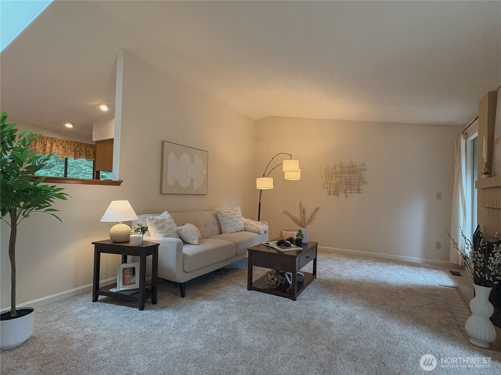 1305 37th Street Ct NW, Gig Harbor, WA 98335