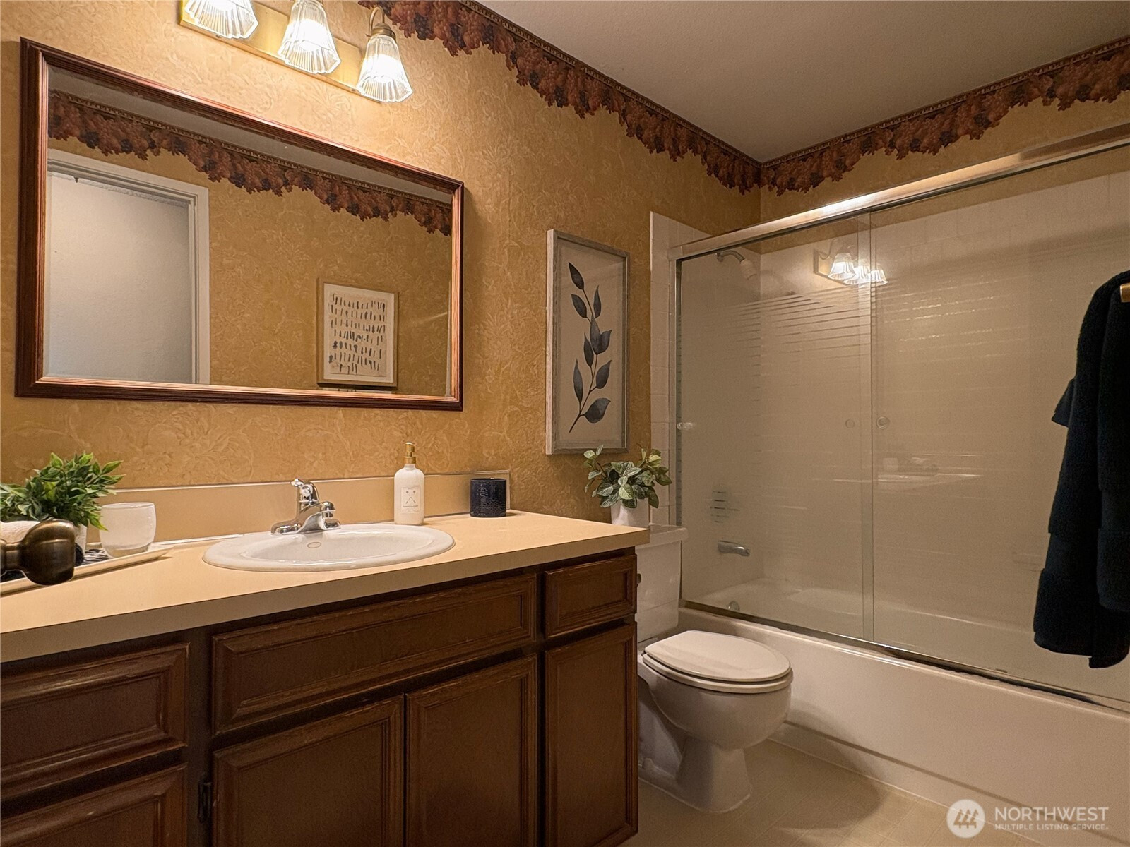 1305 37th Street Ct NW, Gig Harbor, WA 98335