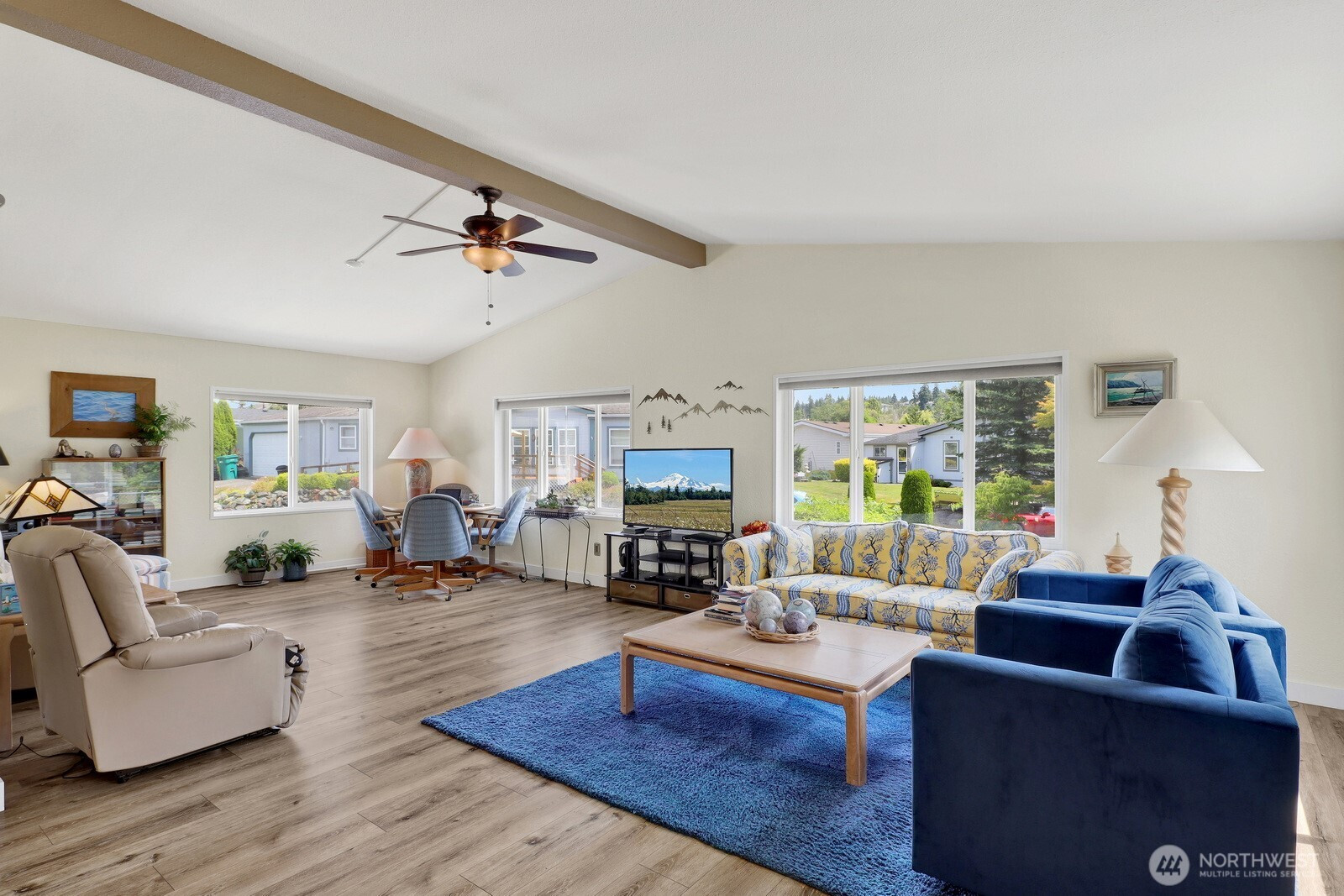 2610 E Section Street, Mount Vernon, WA 98274