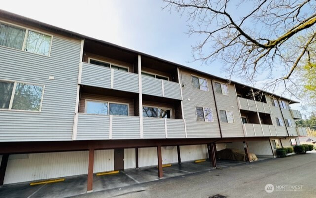 5631 Highway Place, Everett, WA 98203
