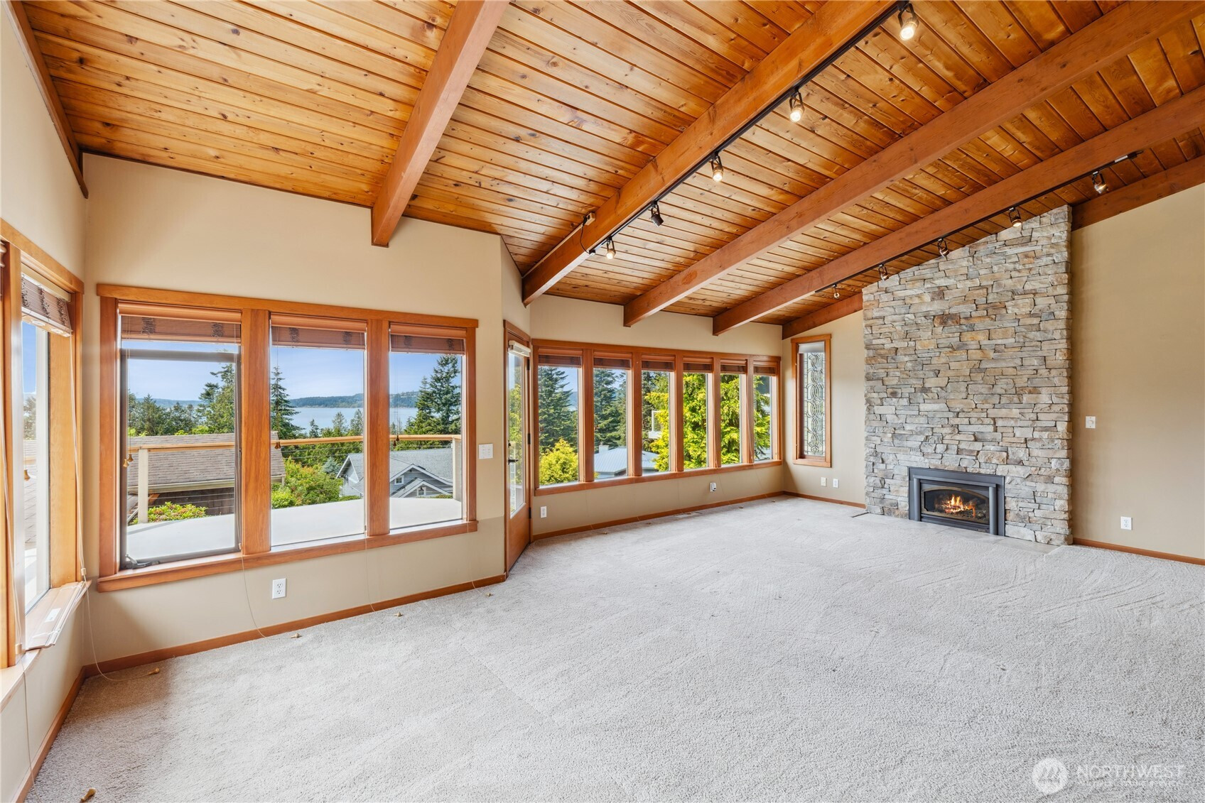 705 Shelter Bay Drive, La Conner, WA 98257