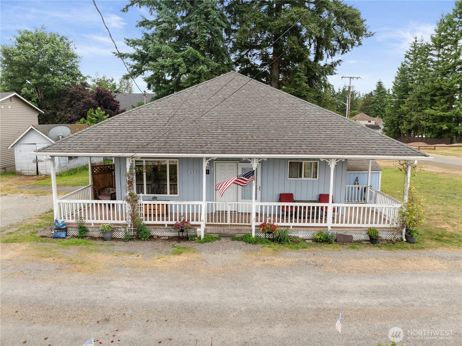 25517 Lawson Street, Black Diamond, WA 98010