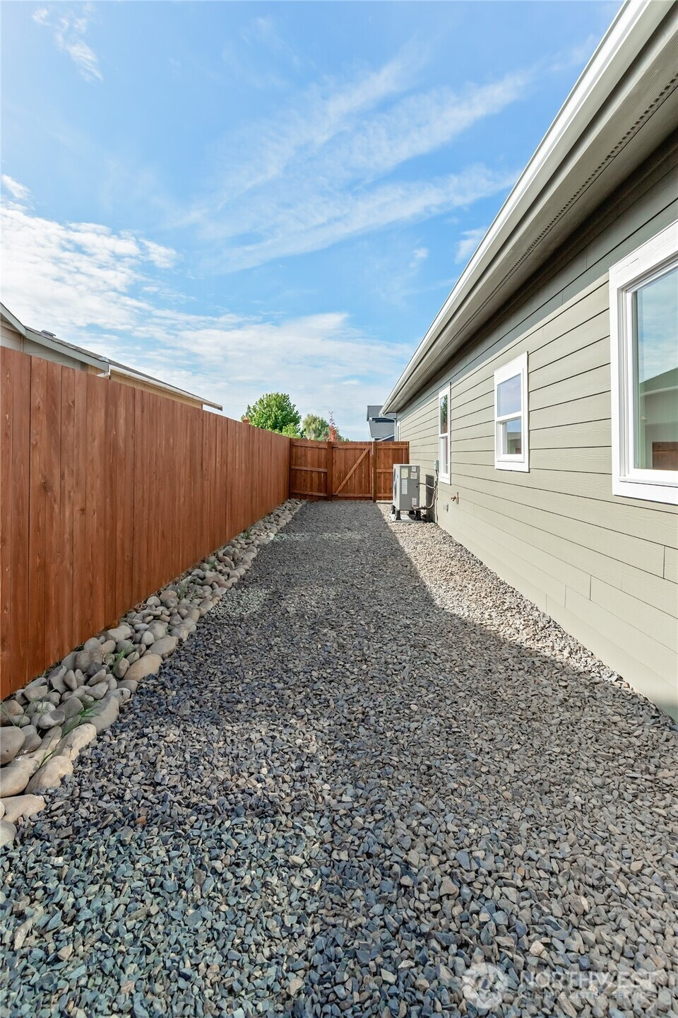 402 E Heatherstone Court, Ellensburg, WA 98926