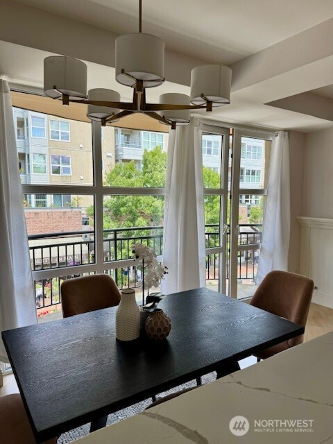 10047 Main Street, Bellevue, WA 98004