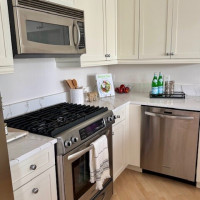 10047 Main Street, Bellevue, WA 98004