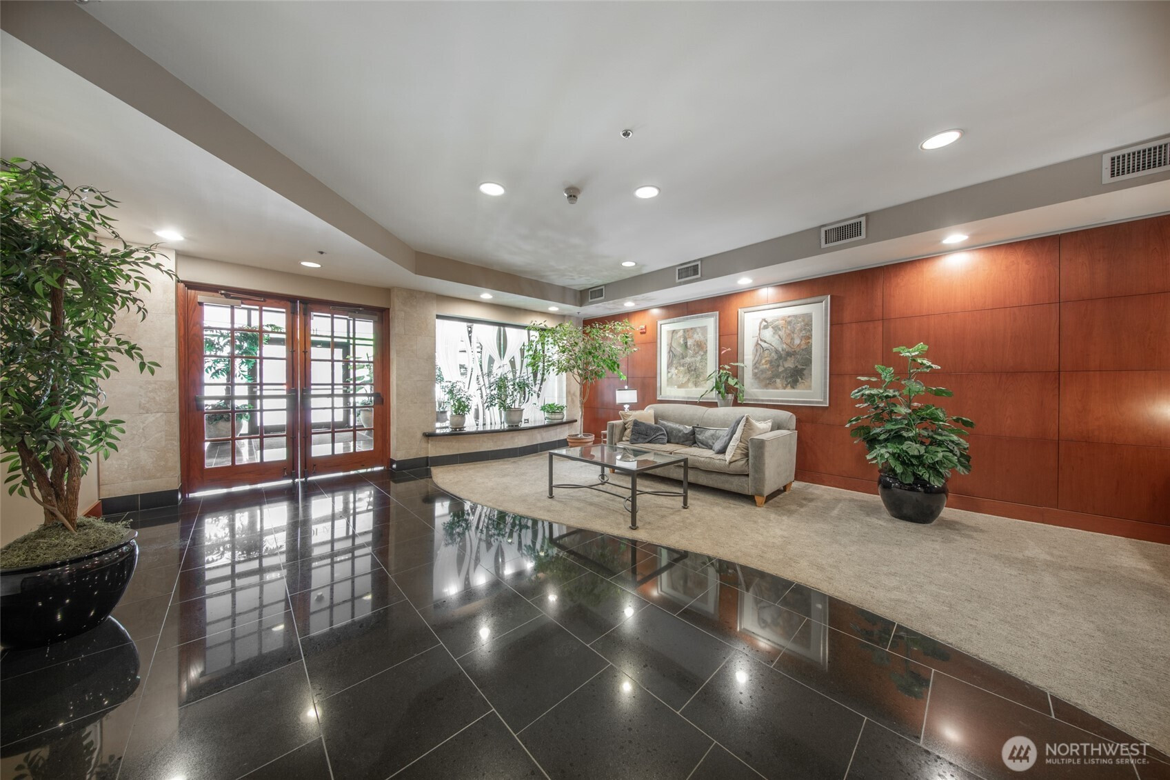 10047 Main Street, Bellevue, WA 98004