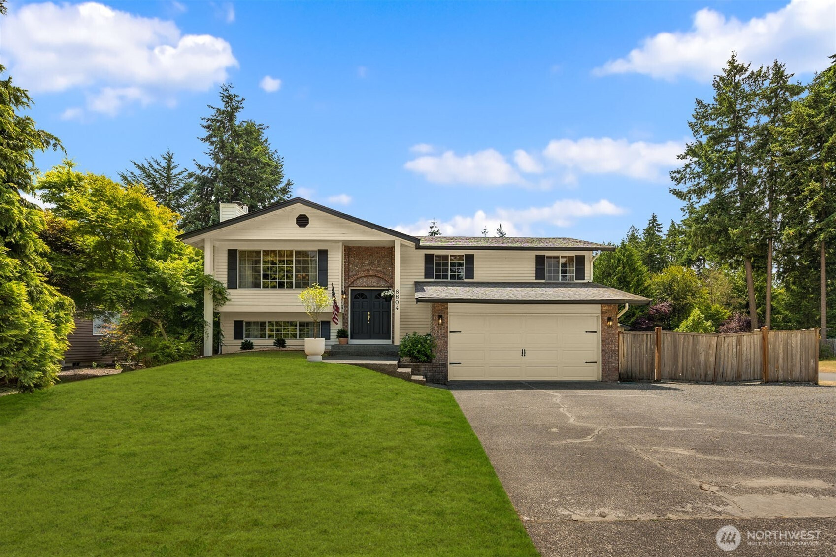 8604 120th Street Ct E, Puyallup, WA 98373