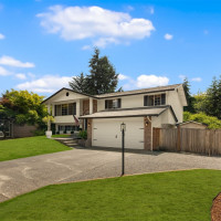 8604 120th Street Ct E, Puyallup, WA 98373