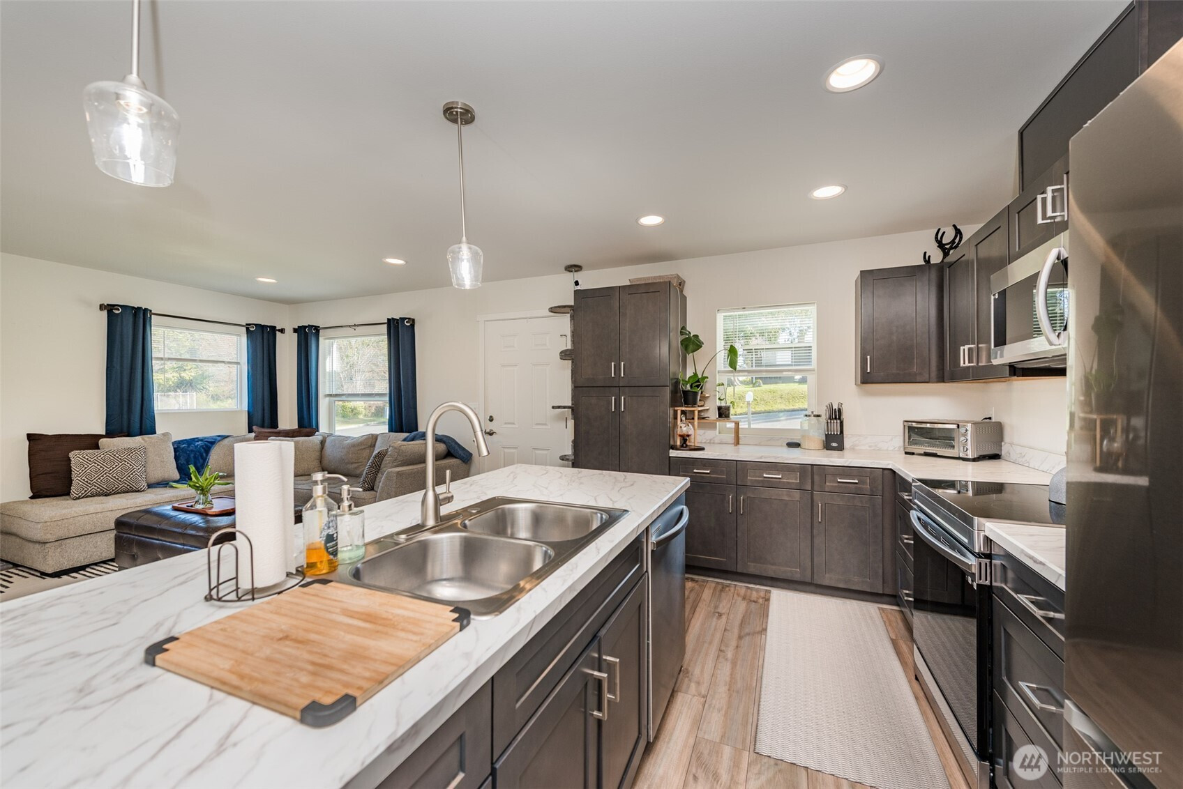 804 F, Port Angeles, WA 98363