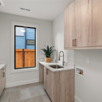 1422 Sequalish Street, Steilacoom, WA 98388