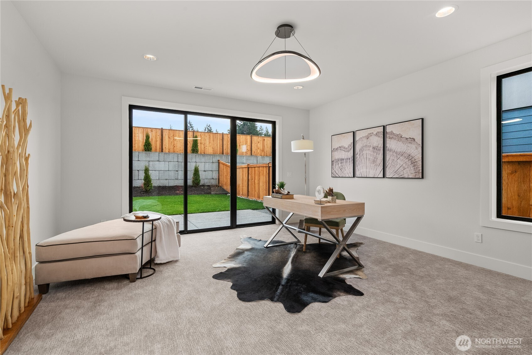 1422 Sequalish Street, Steilacoom, WA 98388