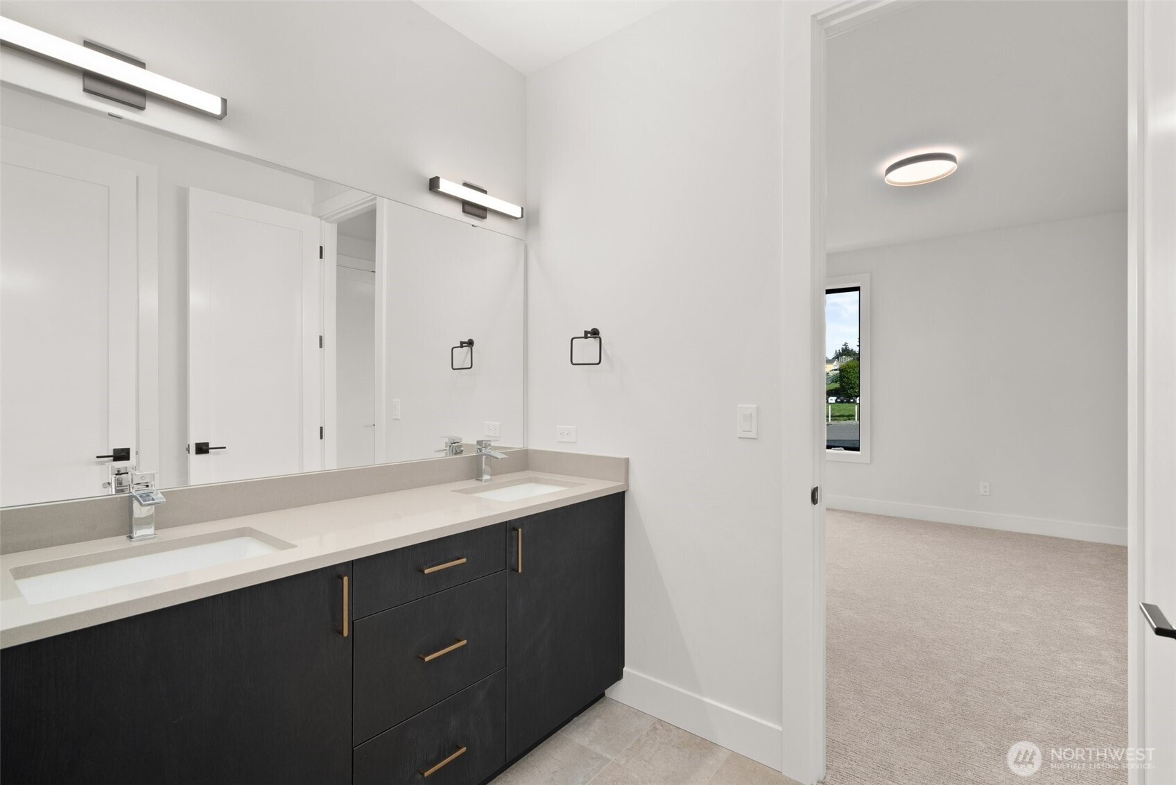 1422 Sequalish Street, Steilacoom, WA 98388