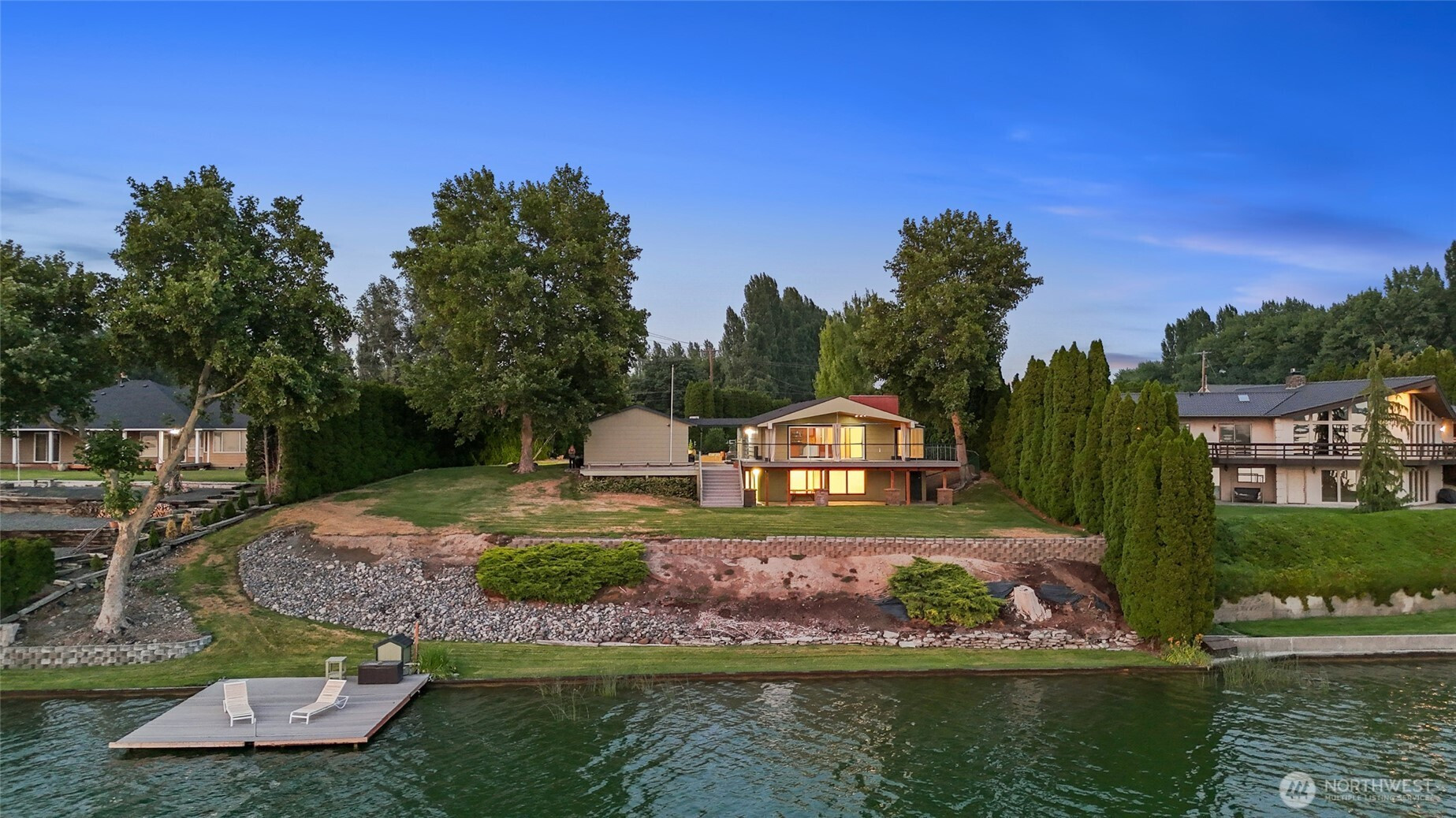 2102 NE Elgin Road, Moses Lake, WA 98837
