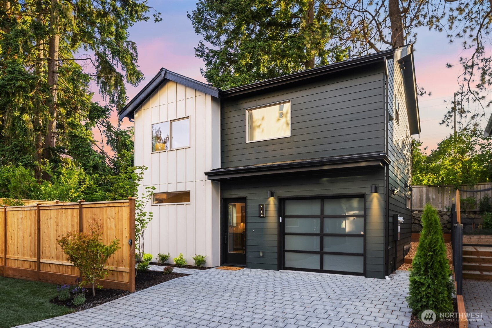 9047 Dibble Avenue NW, Seattle, WA 98117