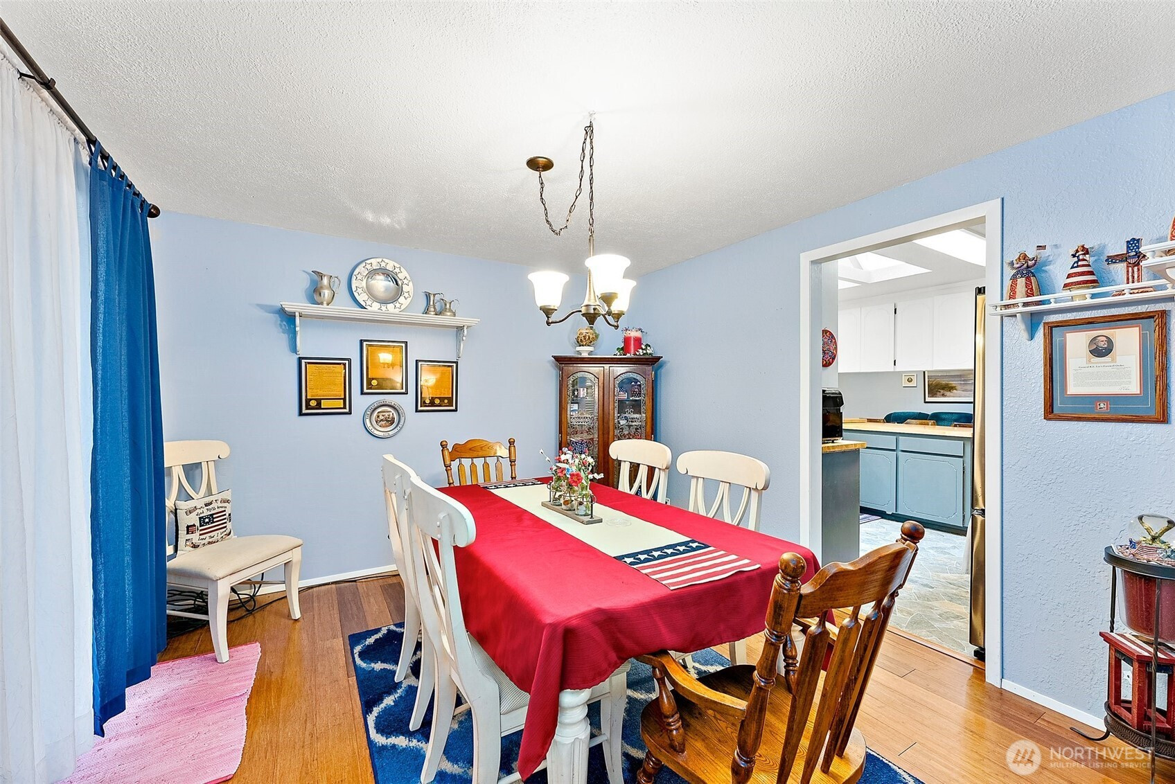 4136 Highline Drive SE, Olympia, WA 98501