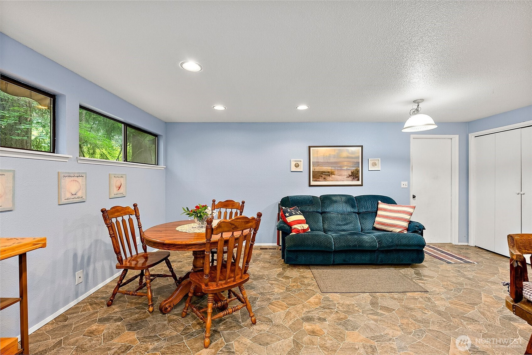 4136 Highline Drive SE, Olympia, WA 98501