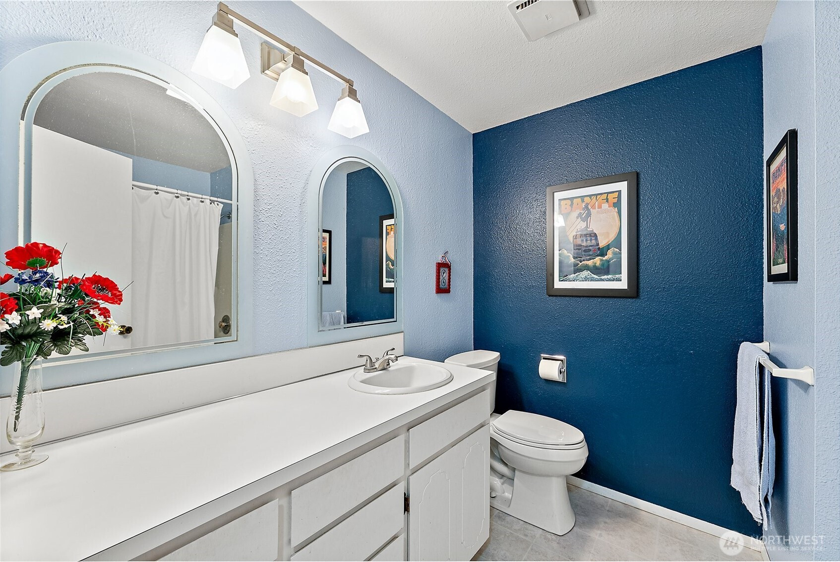 4136 Highline Drive SE, Olympia, WA 98501