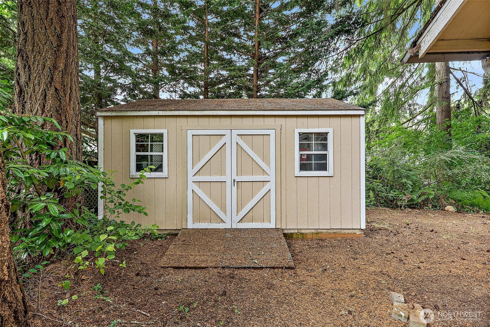 4136 Highline Drive SE, Olympia, WA 98501