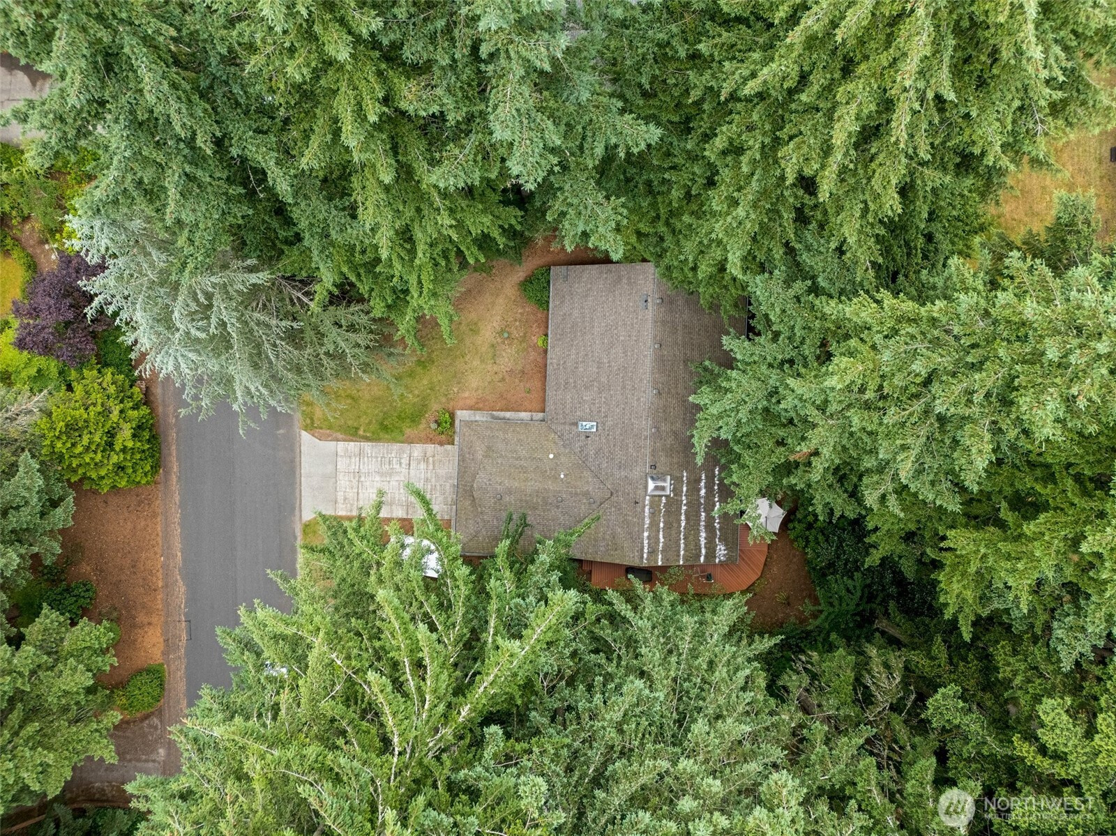 4136 Highline Drive SE, Olympia, WA 98501