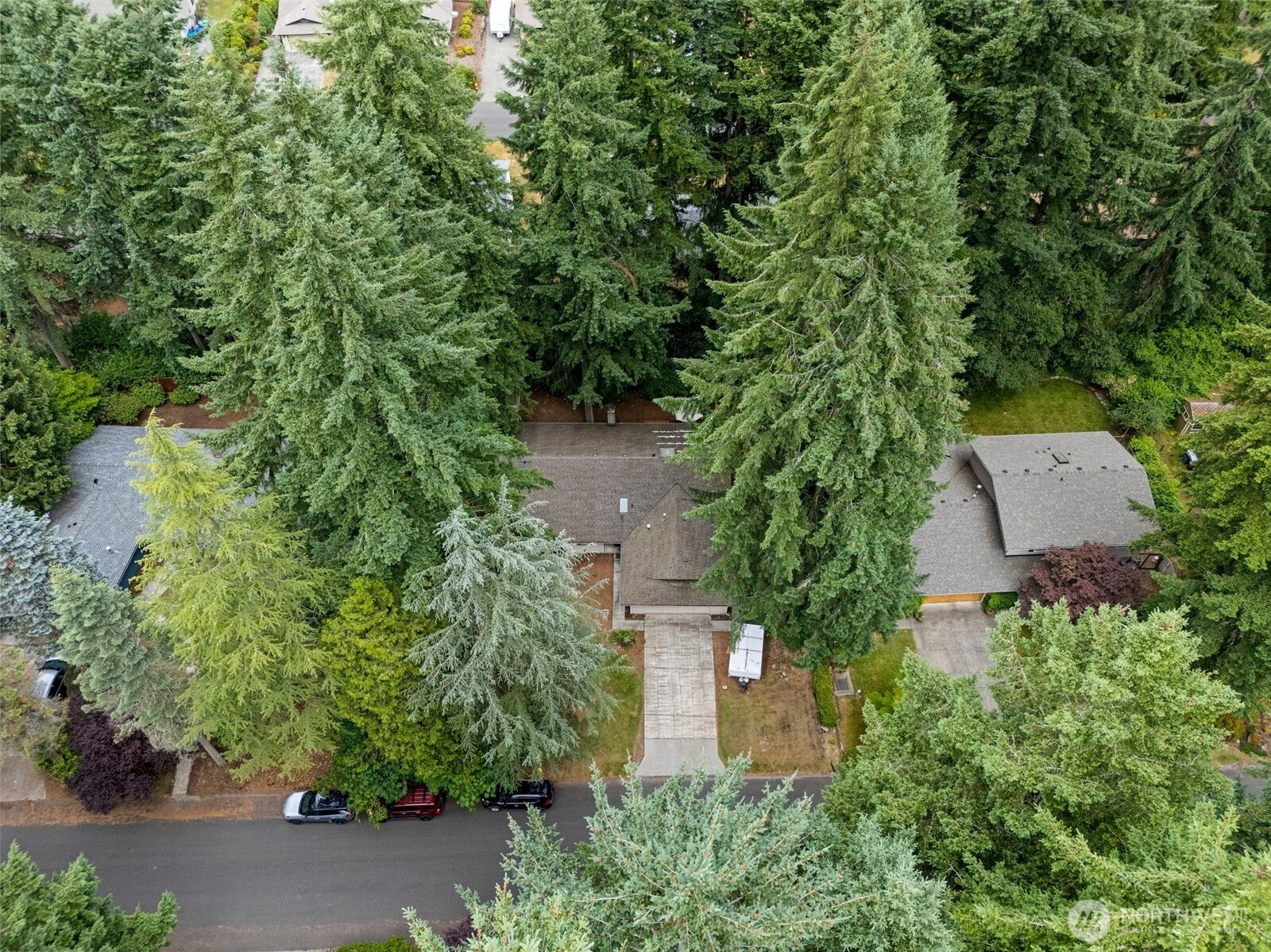 4136 Highline Drive SE, Olympia, WA 98501