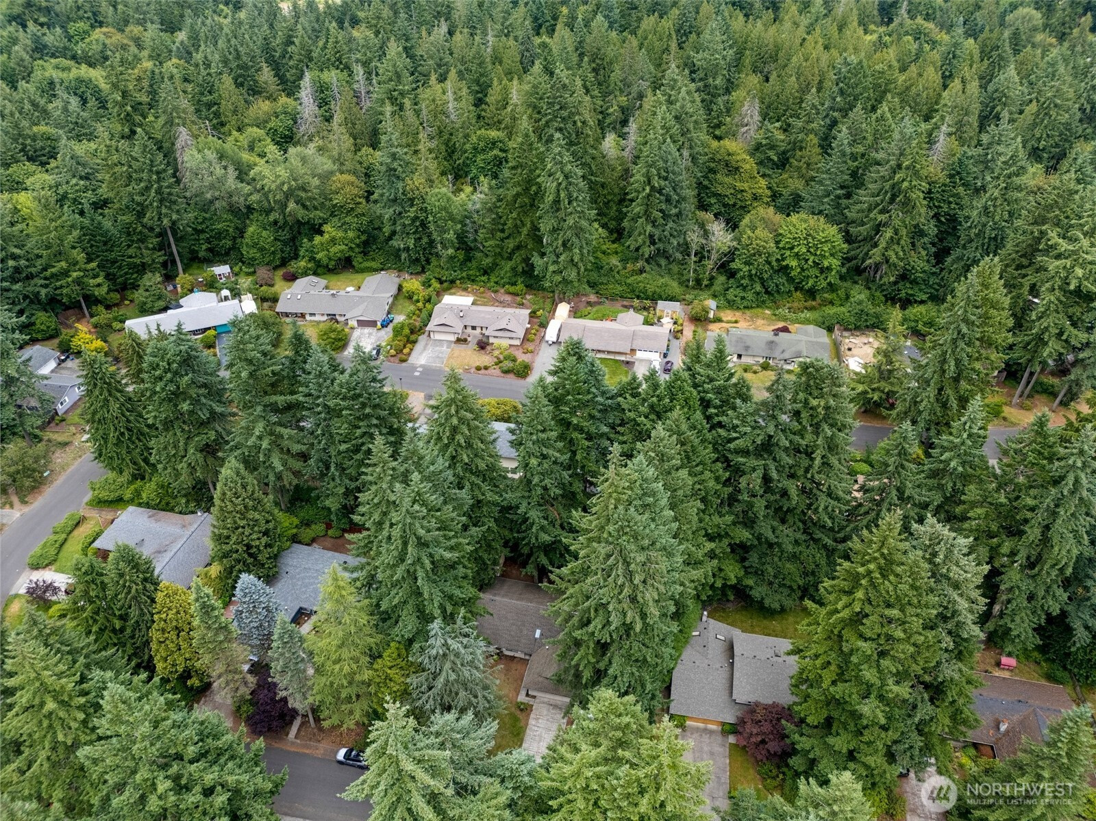 4136 Highline Drive SE, Olympia, WA 98501