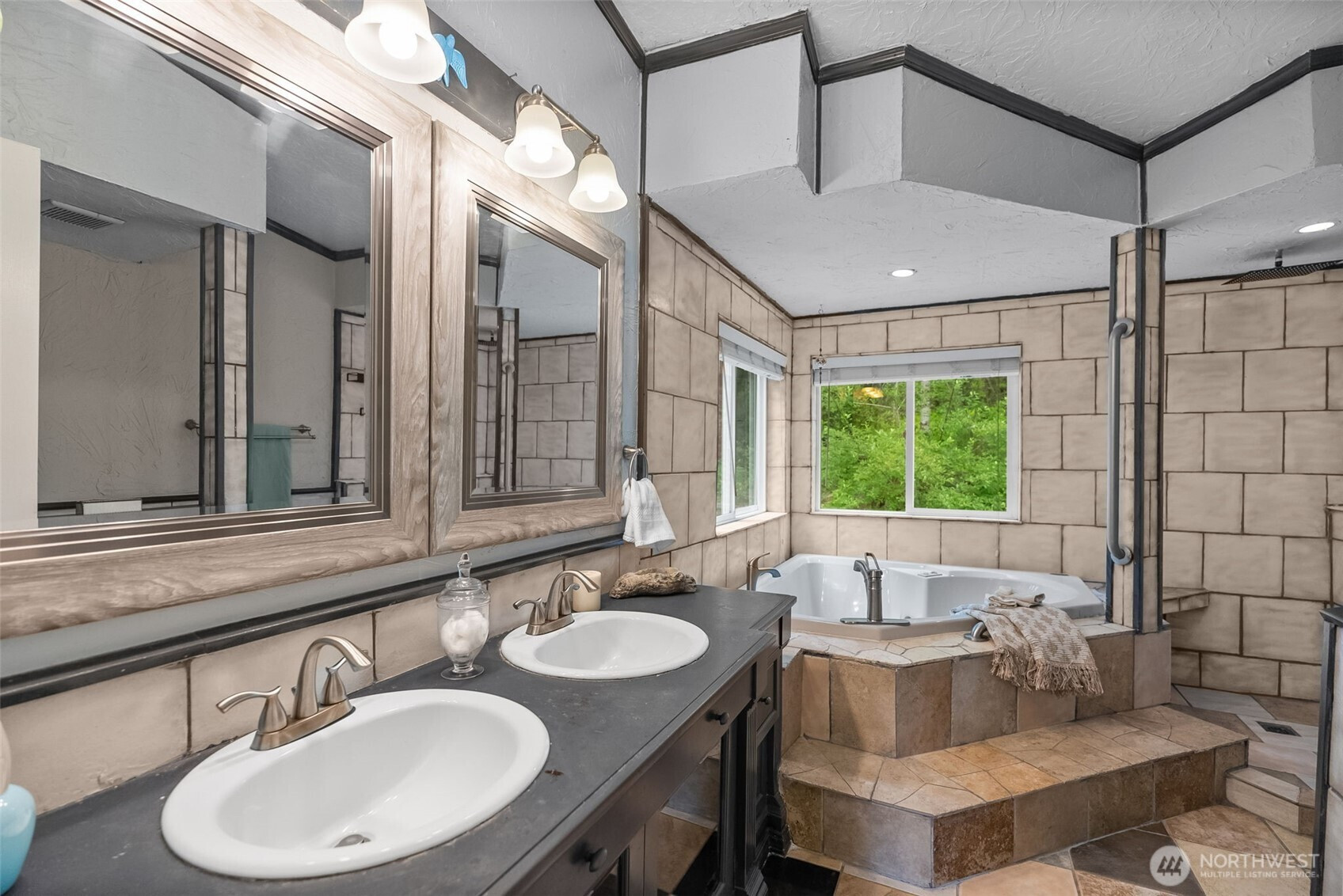 12543 Bear Track Lane SW, Port Orchard, WA 98367