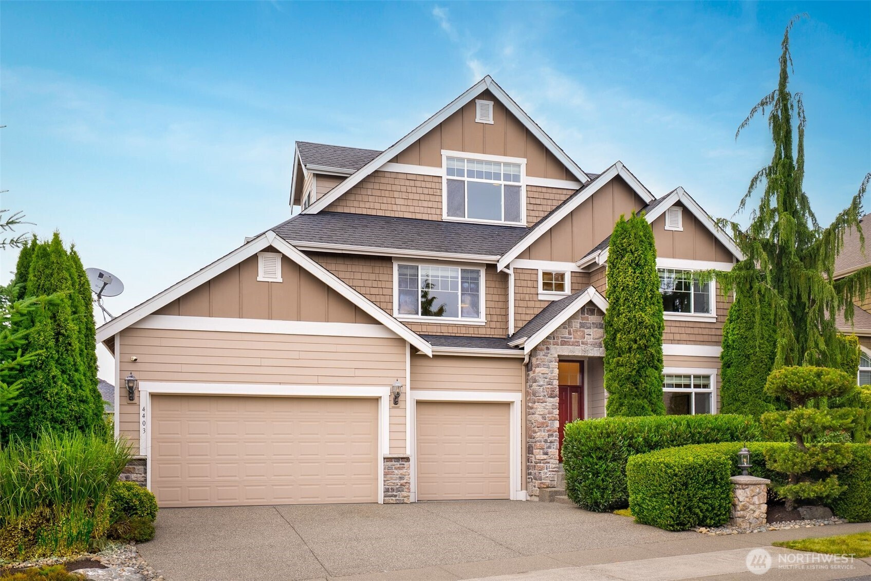 4403 216th Place SE, Bothell, WA 98021