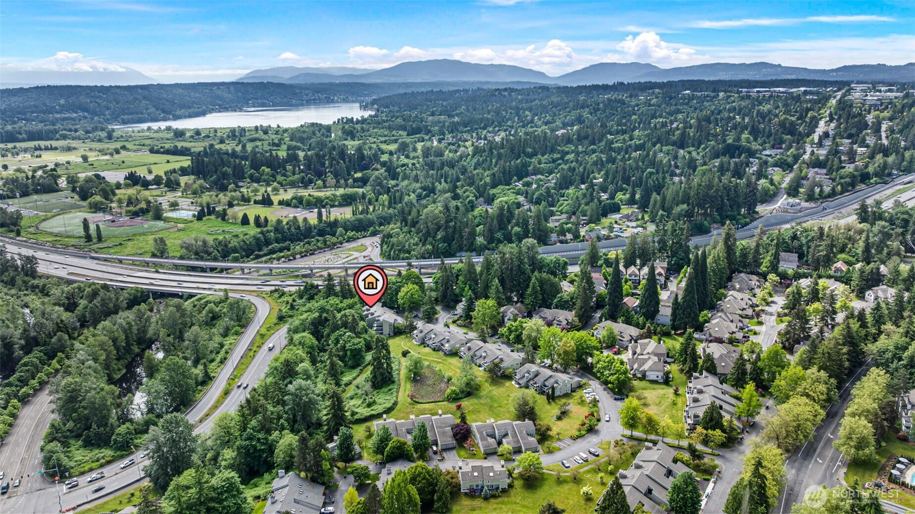 15734 NE 70th Ct, Redmond, WA 98052