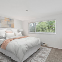 15734 NE 70th Ct, Redmond, WA 98052