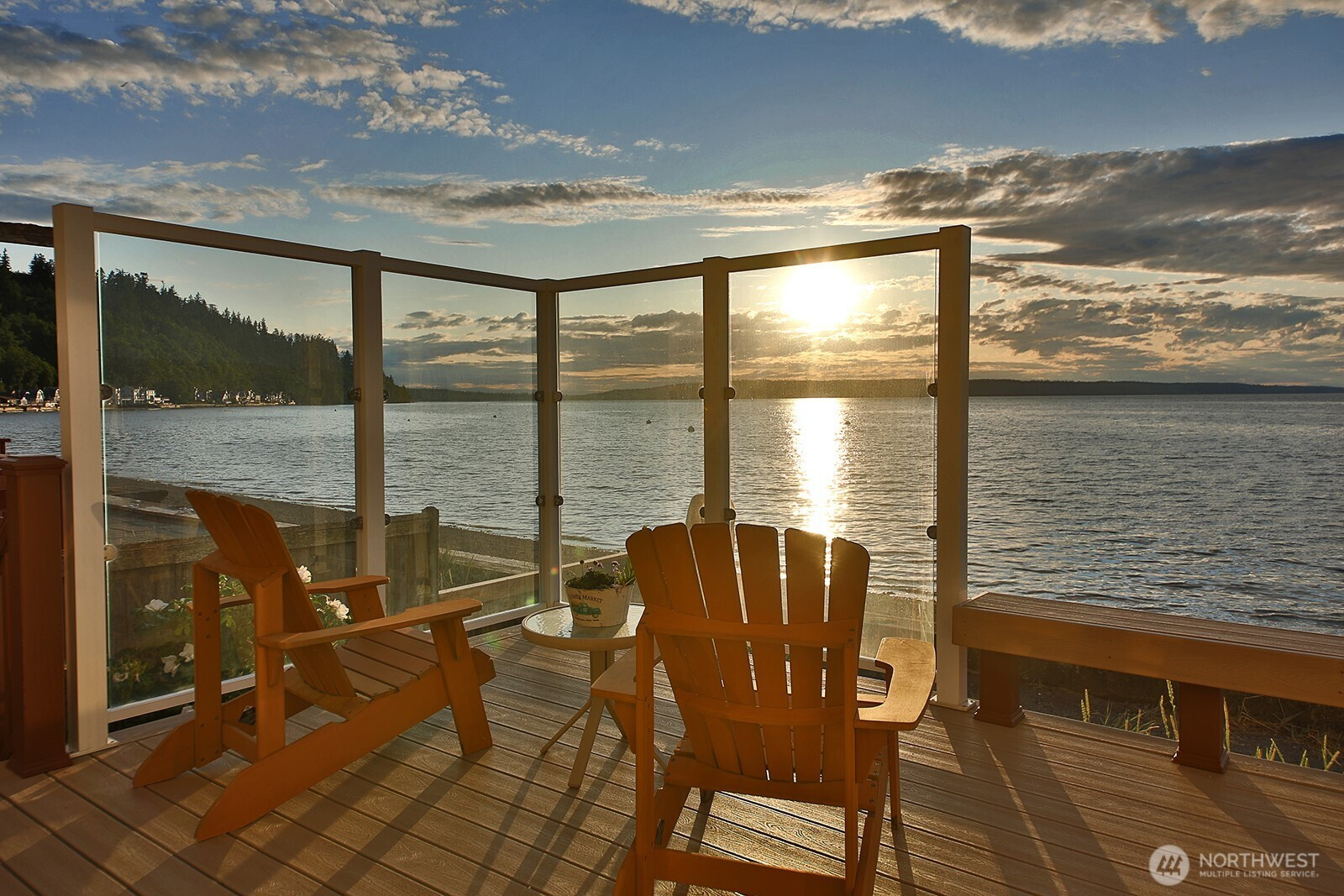 2267 Eastpoint Drive, Langley, WA 98260