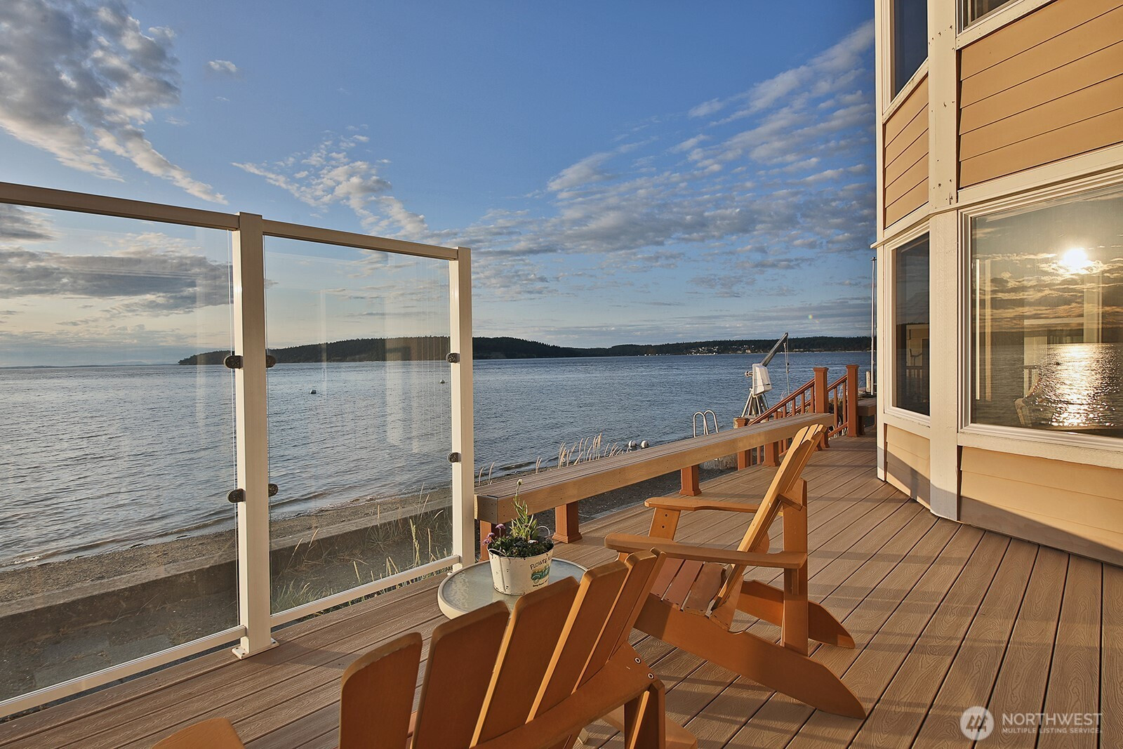 2267 Eastpoint Drive, Langley, WA 98260